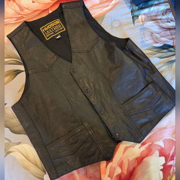 Mens Hudson Black Leather Genuine Leather Vest Size 44 Excellent Condition - Picture 7 of 7